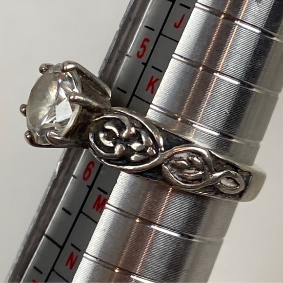 Cubic zirconia faceted solitaire 925 sterling silver filigree ring - Picture 4 of 8